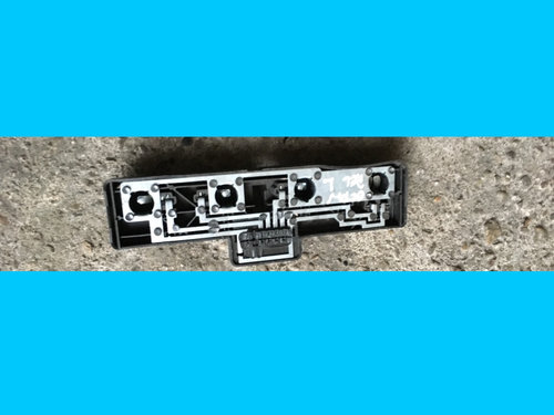 Soclu lampa stop stanga Skoda Octavia [1996 - 2000] Combi wagon 5-usi 1.9 TDI MT (110 hp) (1U5)