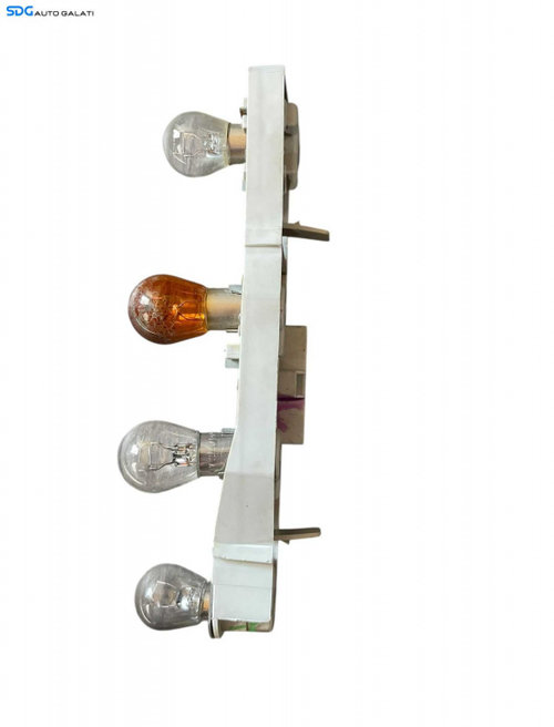 Soclu Plasa Suport Bec Becuri pentru Stop Lampa Tripla Stanga Ford Focus 2 Berlina Sedan Facelift 20...