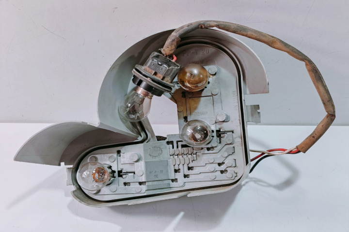 Soclu Stop Dreapta 159152RE Renault Megane 2 [2002 - 2006]