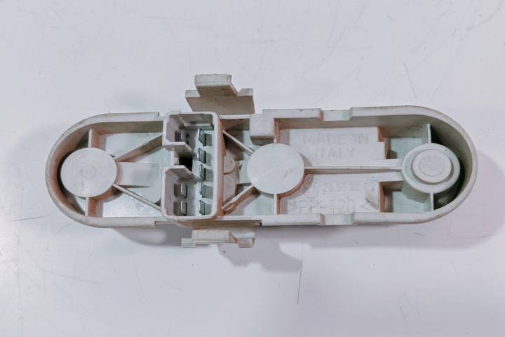 Soclu Stop dreapta 28562005 Volvo S40 [1996 - 2000]