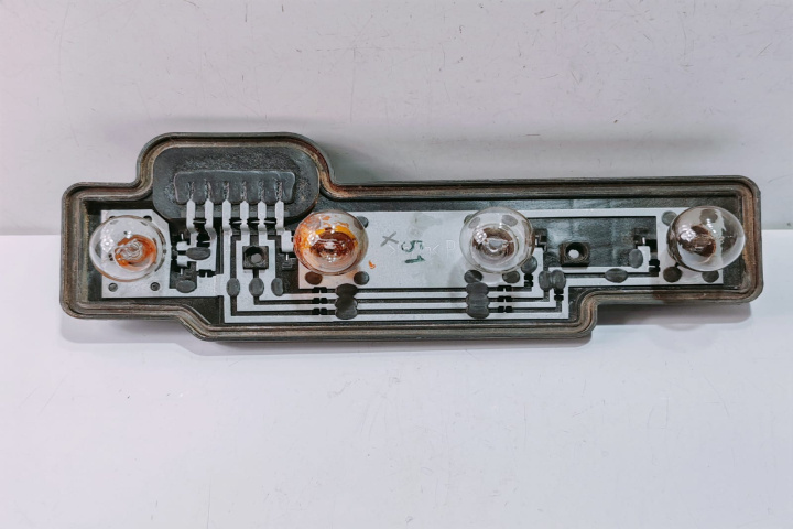 Soclu Stop Dreapta 2K0945258A Volkswagen VW Caddy 3 [2004 - 2010]