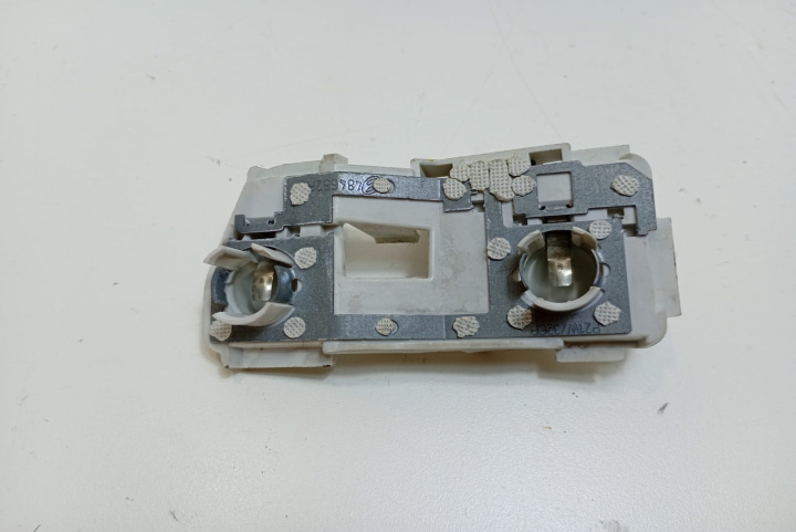 Soclu stop dreapta haion 484572 Audi A4 B7 [2004 - 2008]