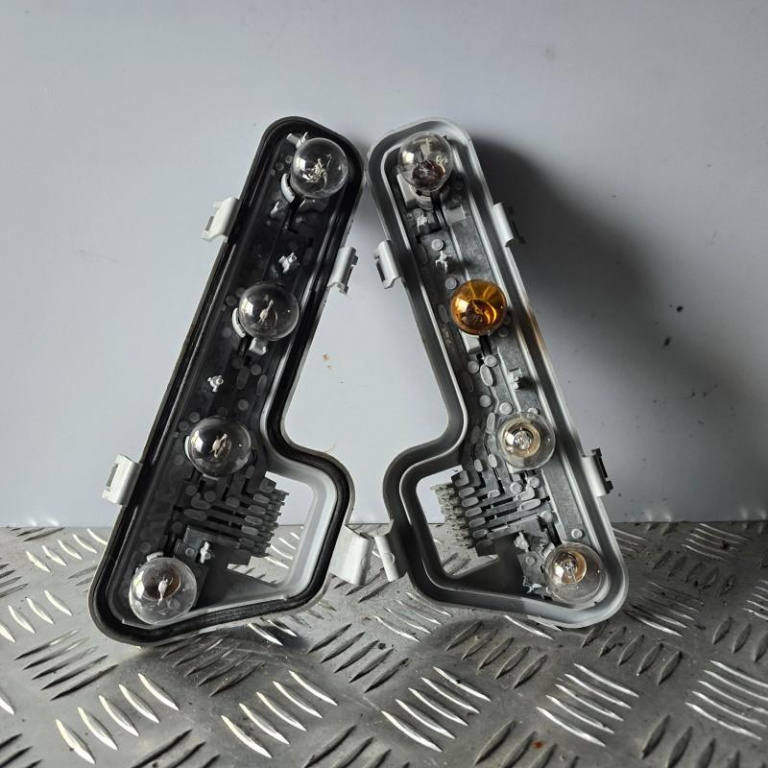 Soclu stop frana stanga dreapta Opel Zafira A 1999-2005