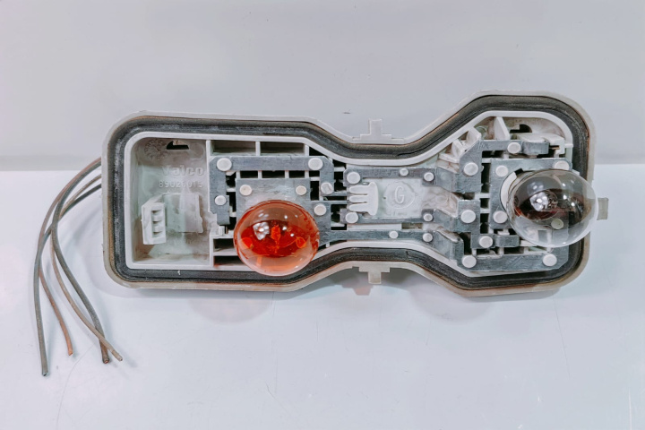 Soclu Stop Stanga 89026015 Renault Megane 2 [2002 - 2006]
