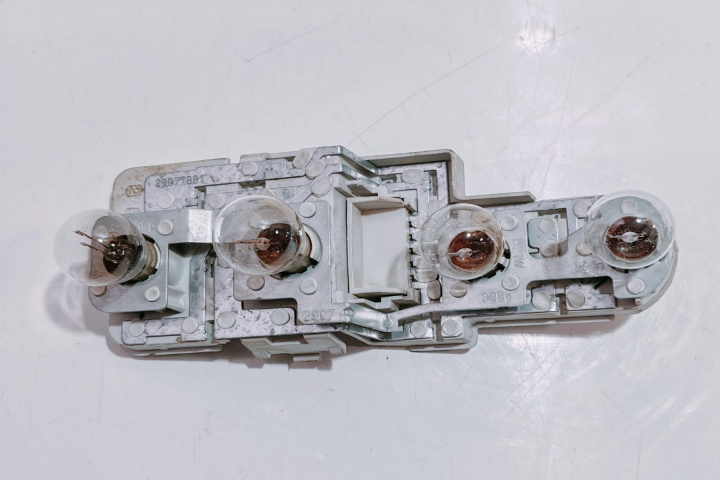 Soclu Stop Stanga 8L0945257 Audi A3 8L [1996 - 2000]