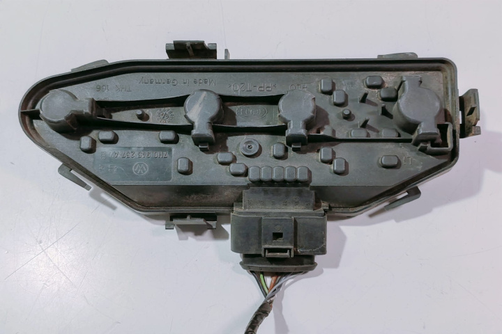 Soclu Stop Stanga cu mufa 7H0945257A Volkswagen VW Transporter T5 [2003 - 2009]