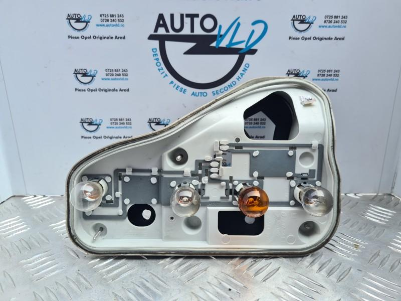 Soclu stop stanga placa becuri Opel Astra H 2004-2007