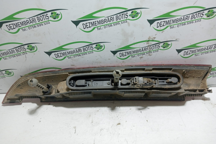 Soclu Stop Stanga Renault Kangoo [facelift] [2003 - 2009] Passenger minivan 1.5 dCi MT (80 hp)