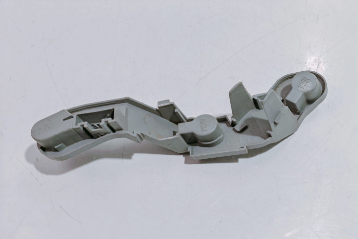 Soclu Stop Toyota Avensis 2 T25 [facelift] [2006 - 2009]