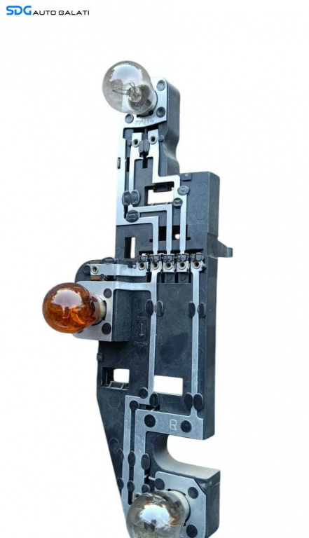 Soclu Suport Bec Becuri Stop Lampa Tripla Dreapta Dacia Logan 1 Facelift 2008 - 2012 [M8154]