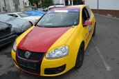 Sofer de TAXI pirat, facea taximetrie cu un Golf modificat