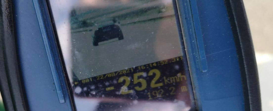 Sofer prins pe A3 cu 288 km/h. Un altul a fost filmat in timp ce conducea cu 252 km/h Sofer prins pe A3 cu 288 km/h. Un altul a fost filmat in timp ce conducea cu 252 km/h