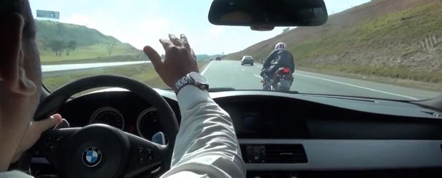 Soferi vs. Motociclisti: video cu lupta eterna din trafic