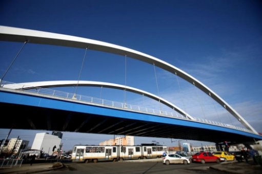 Soferii au liber la circulatie pe pasajul Basarab din capitala Soferii au liber la circulatie pe pasajul Basarab din capitala