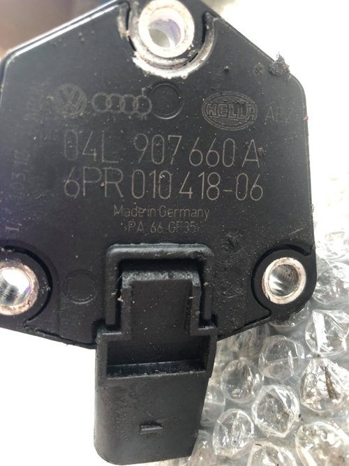 Sonda baie ulei 2.0 tdi audi a4 b8 04l907660a