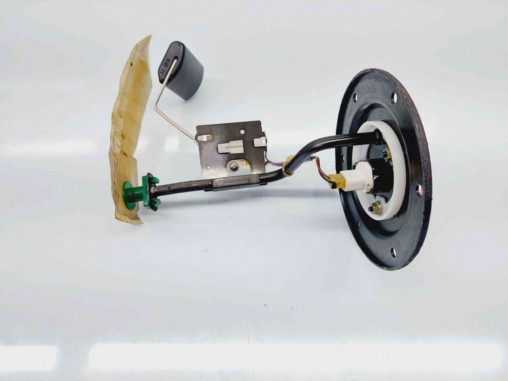 Sonda litrometrica Kia Sportage II [Fabr 2004-2010] 31130-2E900 2.0 CRDI D4EA 2.0 CRDI D4EA 110KW / 150CP
