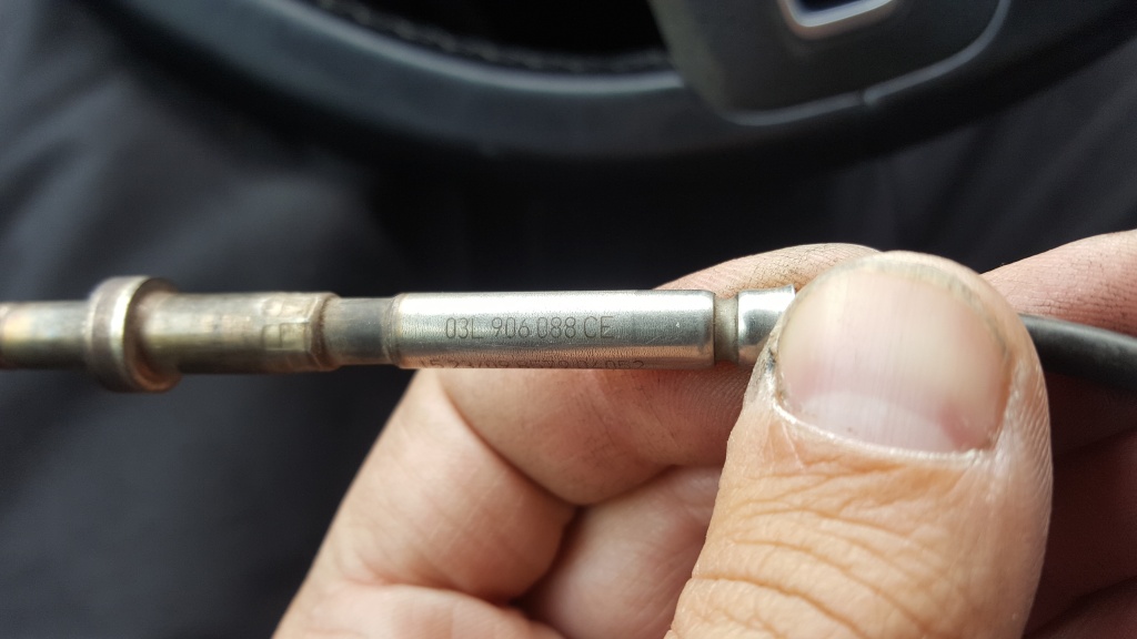 Sonda temperatura gaze Filtru Particule dupa Cataliazator Passat B6 2.0TDI Euro 5 CBAB 140cp 03L906088CE