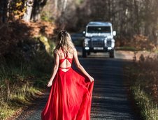 Sophie si Land Rover Defender