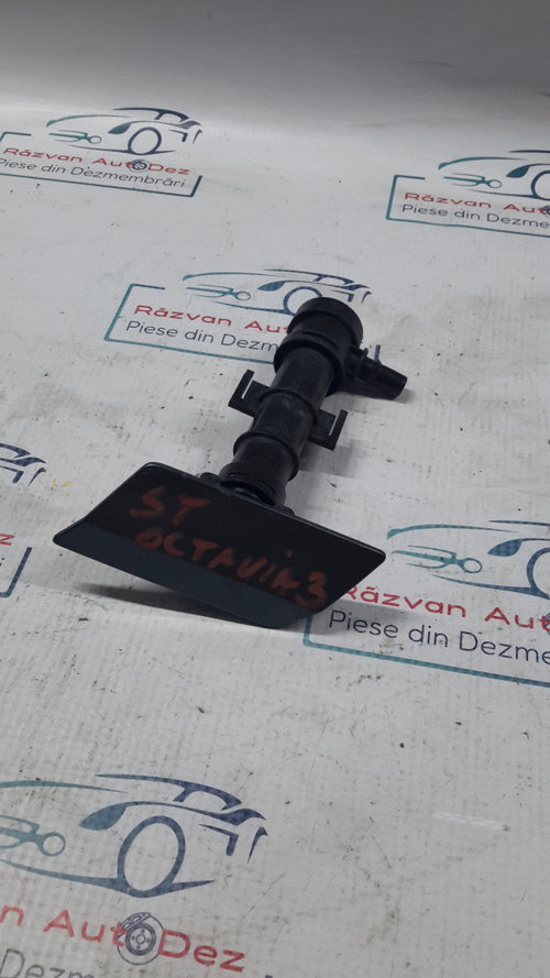 Spălător far stânga Skoda Octavia 3 2015, 5E095596504