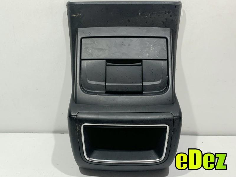 Spațiu depozitare spate cu bricheta Audi A4 (2007-2011) [8K2, B8] 8K0864376