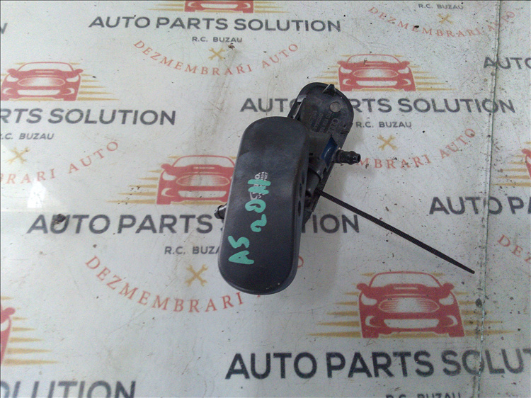 Spalatoare capota (2 buc) AUDI A5 2.7TDI an fabr. 2011