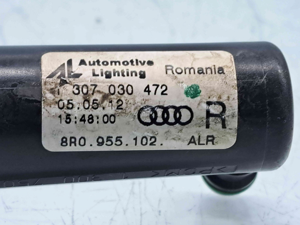 Spalator far dreapta Audi Q5 (8RB) [Fabr 2008-2016] S-line 8R0955102