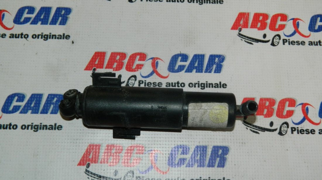 Spalator far stanga Audi A4 B8 8K cod: 8K0955102