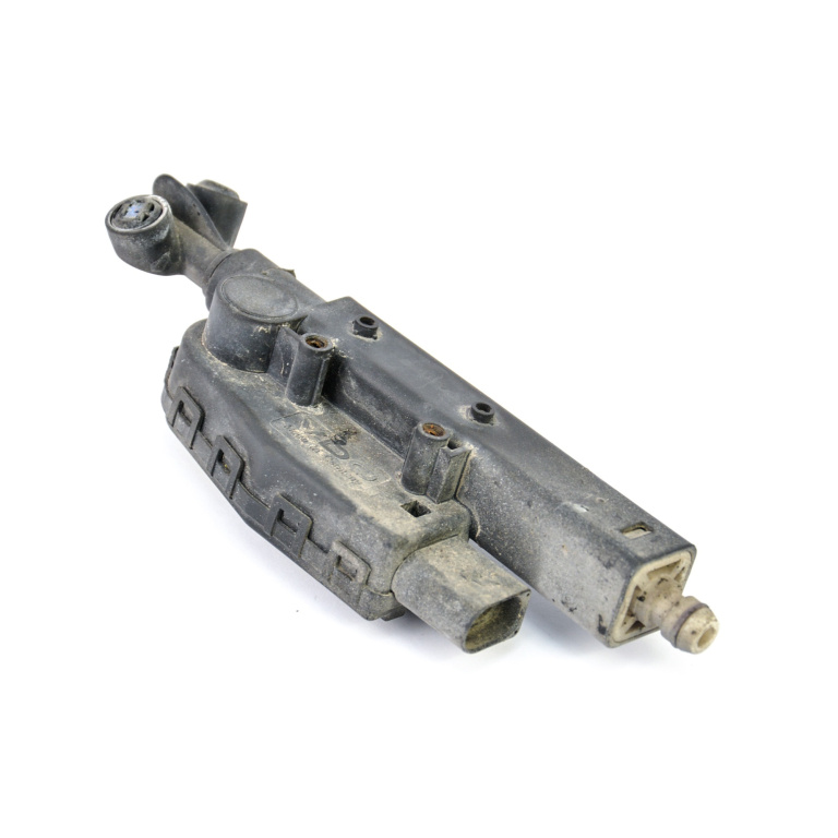 Spalator Far Stanga Audi A8 (4E) 2002 - 2009 Motorina 4E0955965A