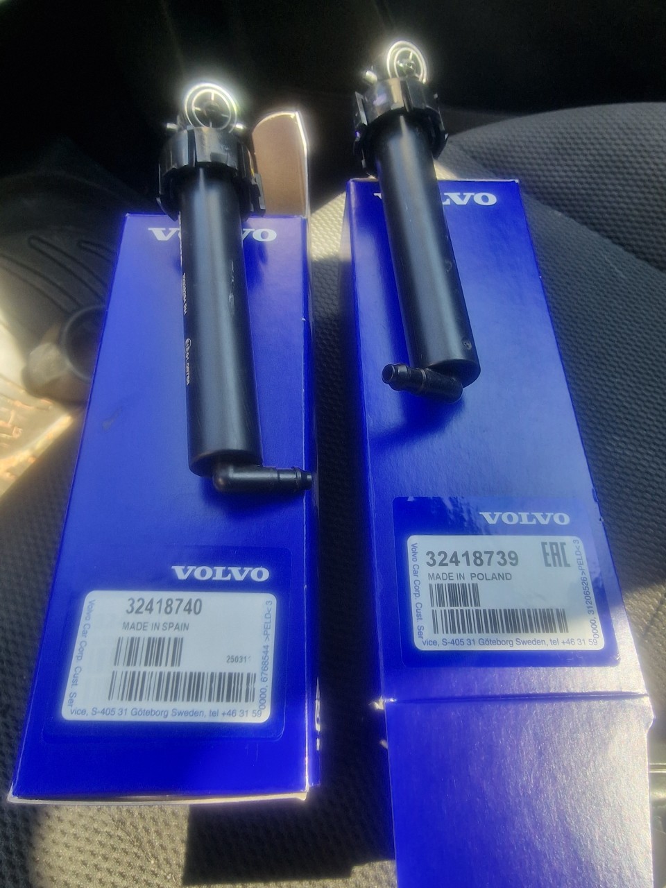 Spalator far stanga dreapta VOLVO S60 V60 2018- 32328293 32328294 ,32418740 32418739