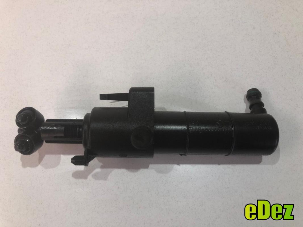 Spalator far stanga Mercedes C-Class (2007-2010) [W204] A2128600147