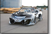 Spider NSF Golf 2, sculptura in fibra sau kitsch?