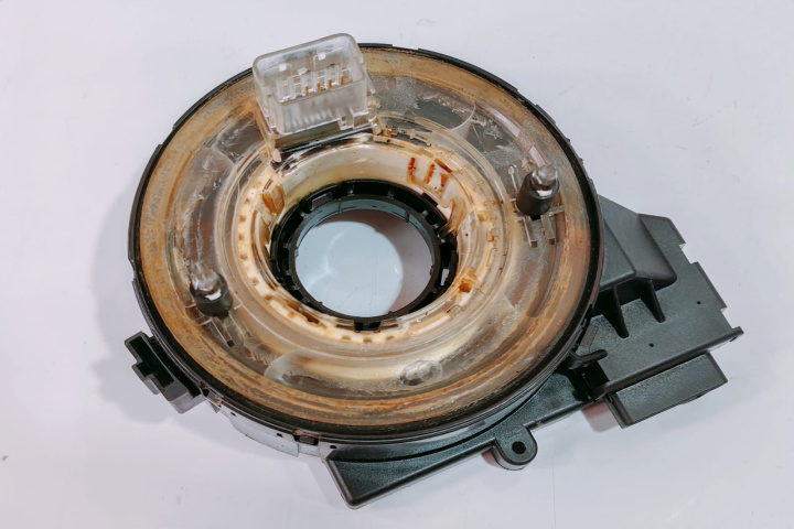 Spira Volan 3C0959653B Volkswagen VW Passat CC [2008 - 2012]