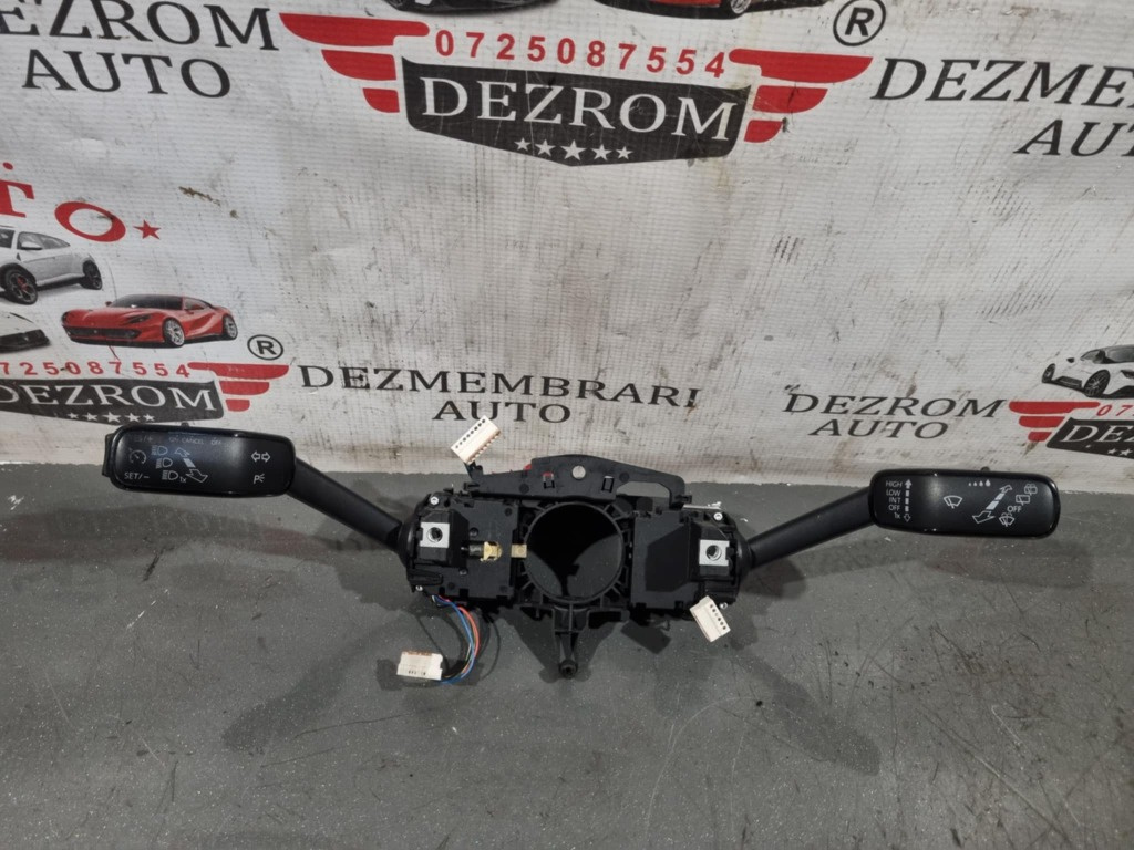 Spira volan cu manete 5Q0953507BP Seat Ateca