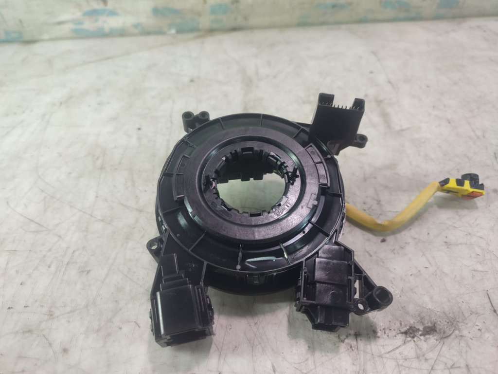 Spira volan ft4t-14a664 Ford Galaxy 3 [2015 - 2020] 2.0 tdci