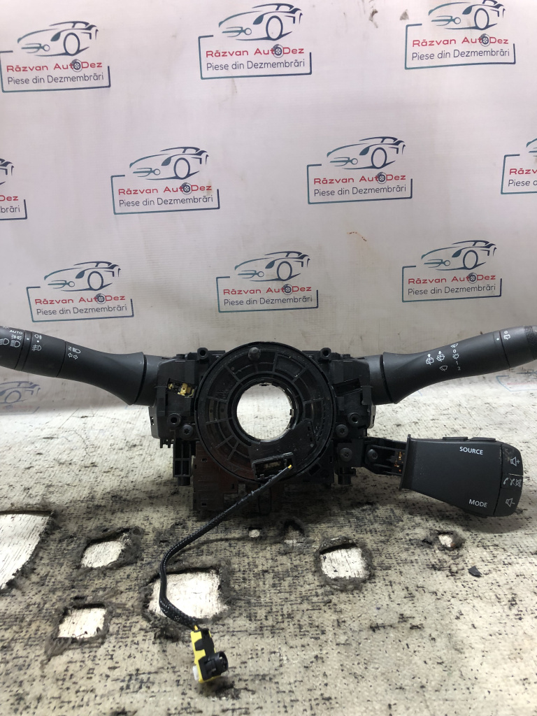 Spira volan + manete Dacia Duster 1.0 Benzina 2021, 255540638R / 255678207R