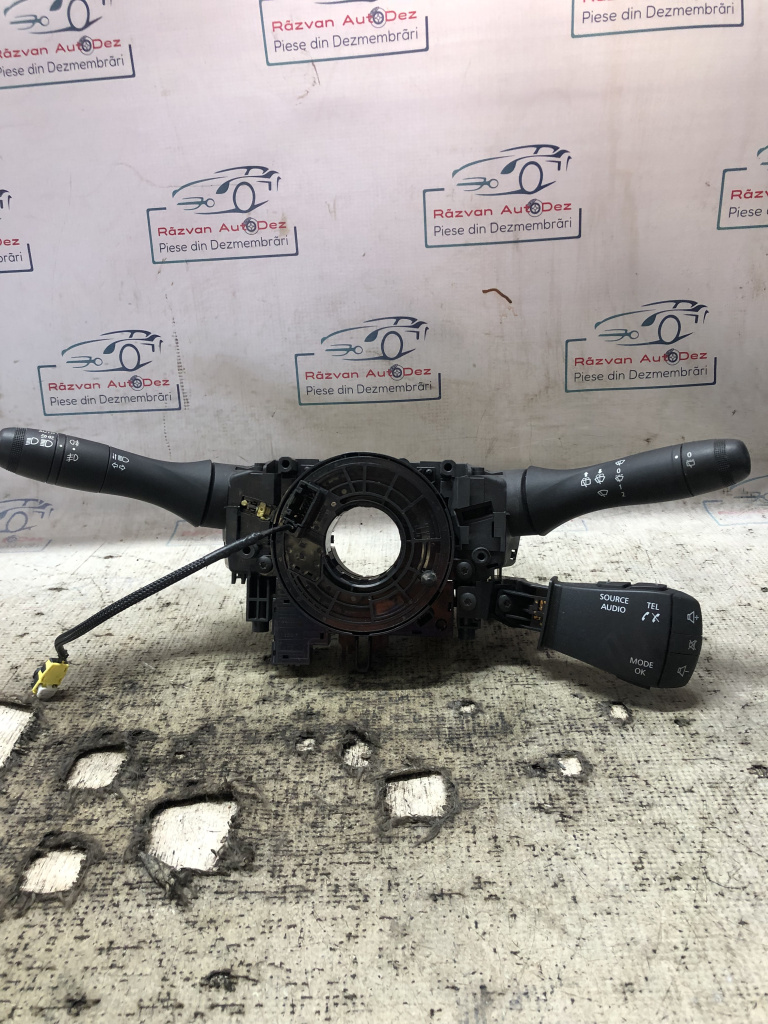 Spira volan + manete Dacia Duster 1.6 Benzina 2019, 255678207R / 255540638R
