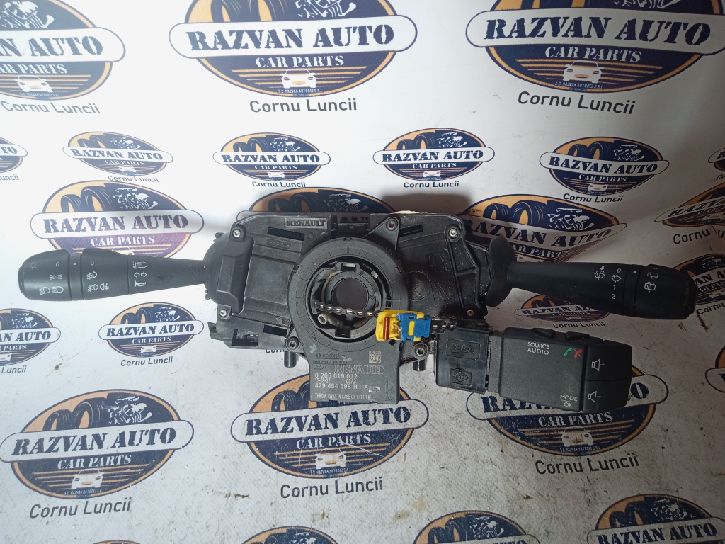 Spira volan + manete Dacia Duster 2013, 681722712R / 479454698R