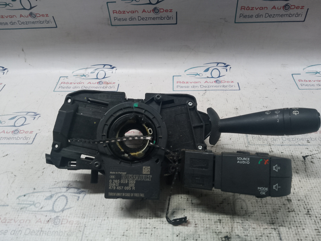 Spira volan + manete Dacia Duster 2014, 479457095R / 681726046R