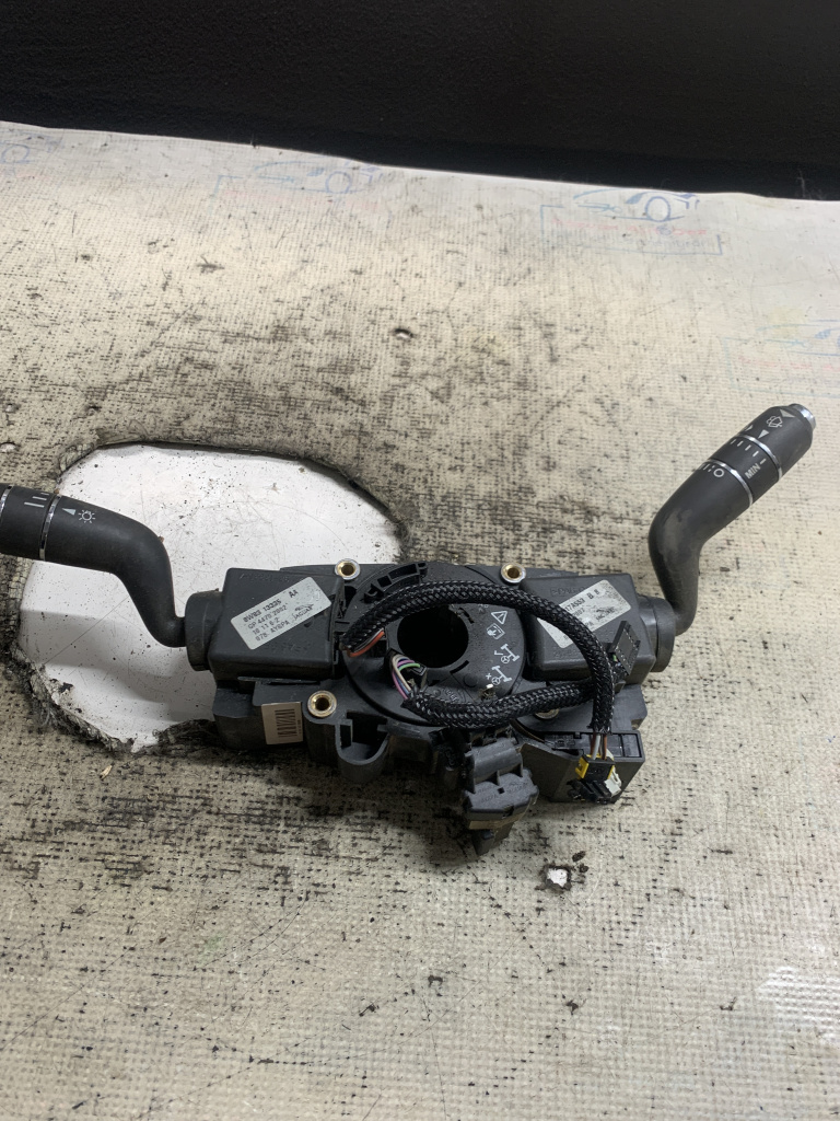 Spira volan + manete Jaguar XF - Motorina 2010, 8W8313N064 / 8W8313335 / 8W8317A663 / 2W9314A664AG