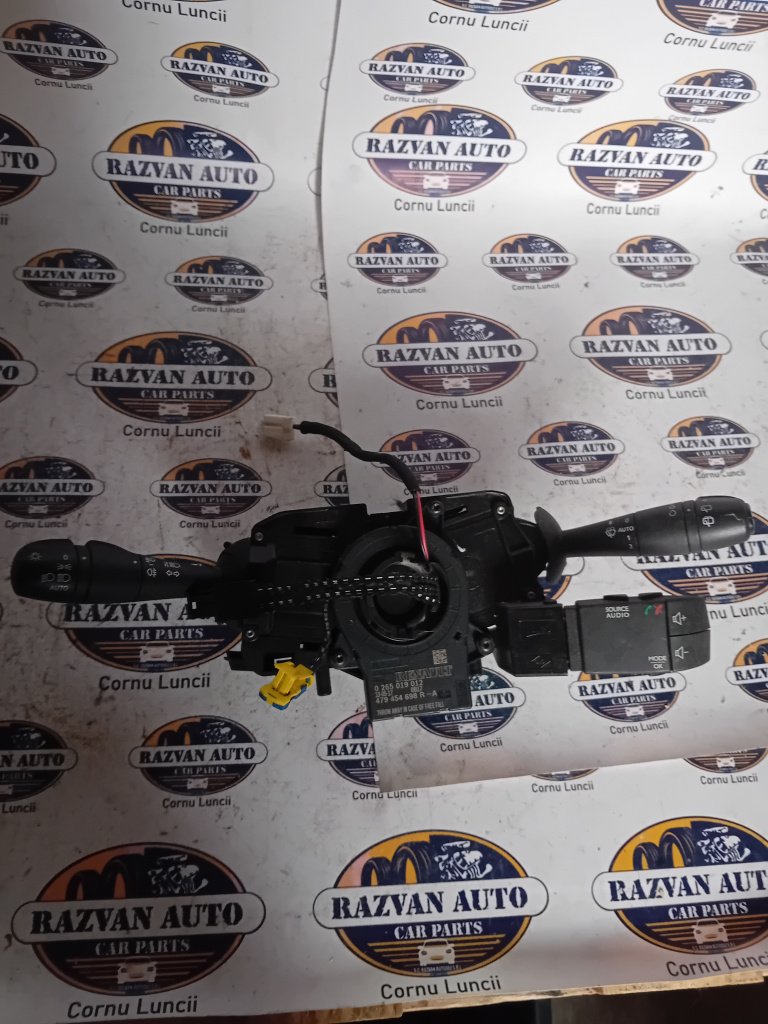 Spira volan + manete Renault Clio 4 2013, 479454698R / 255675887R