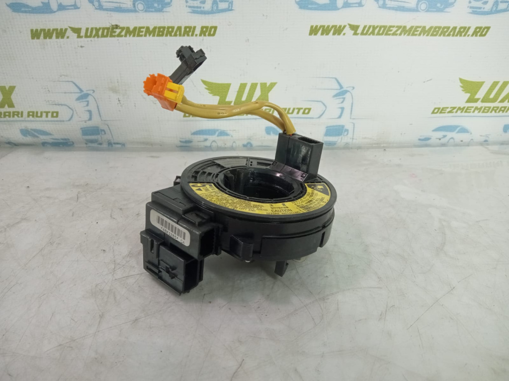 Spira volan Toyota Avensis 2 T25 [facelift] [2006 - 2009] 2.2 d-cat 2AD-FHV