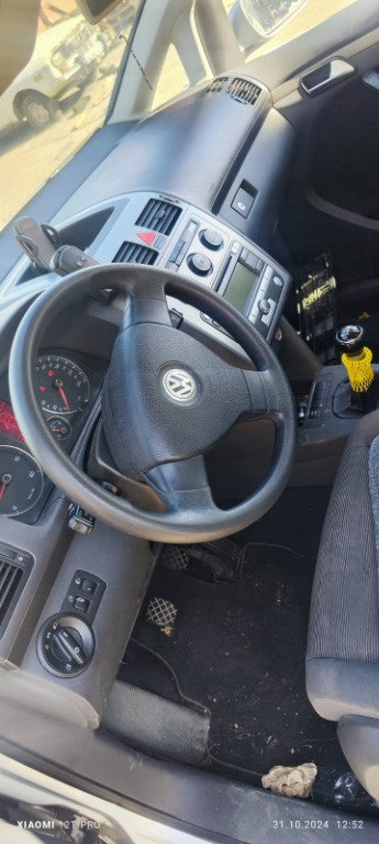 Spira volan Vw Touran 1.9 TDI 105CP / 77 KW cod motor BLS transmisie manuala 6+1 cod JYK an 2008