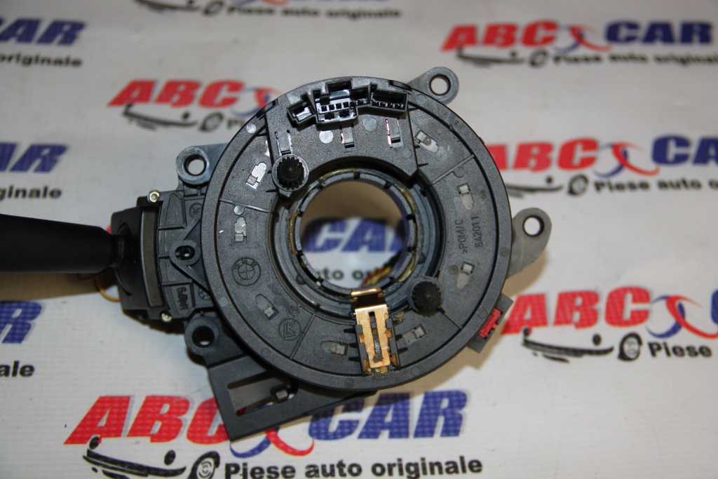 Spirala volan BMW Seria 3 E46 cod: 613183764449K model 2003