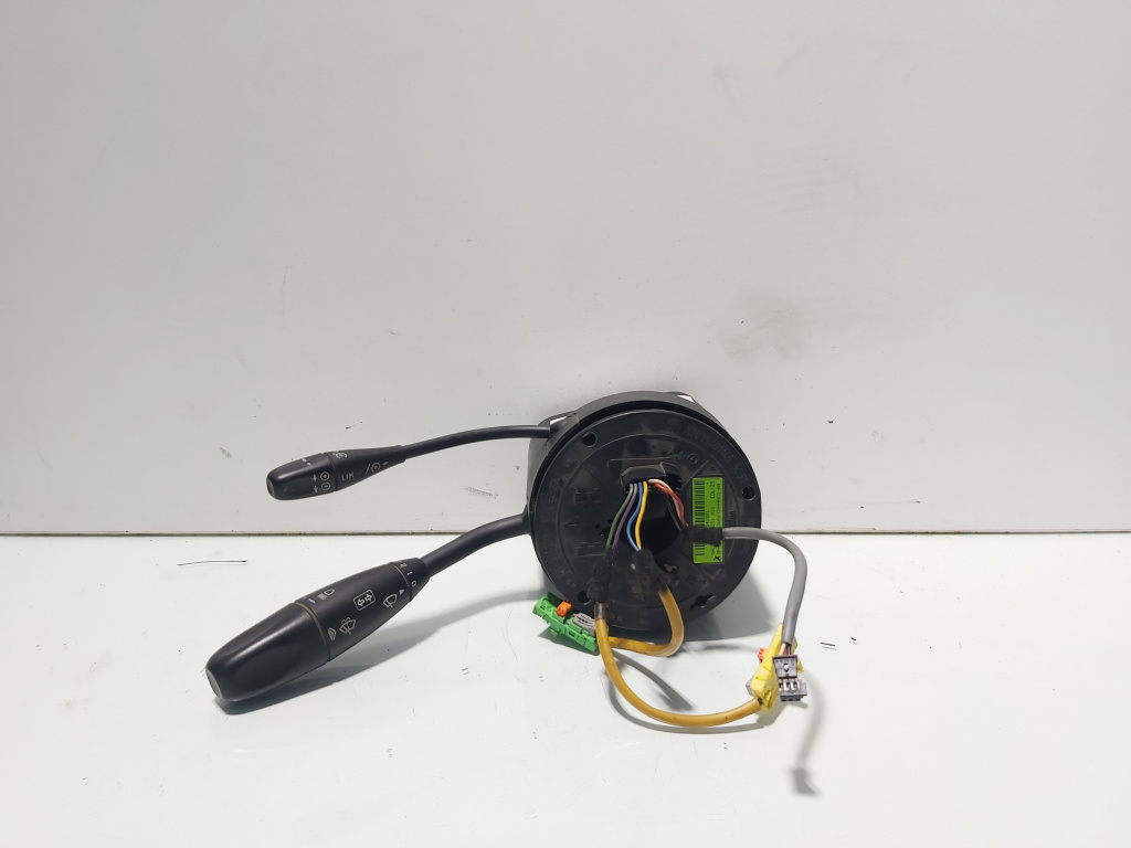 Spirala volan cu maneta semnalizare si stergator, cod A2035401145, Mercedes Clasa C (W203) (id:694480)