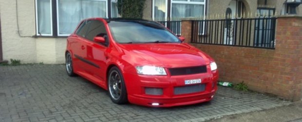 Spit Fire: Fiat Stilo by Alexandru