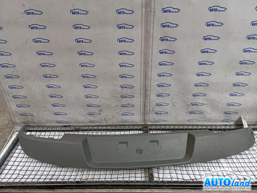 Spoiler 8200490357 Bara Spate Renault MEGANE II BM0/1 ,CM0/1 2002