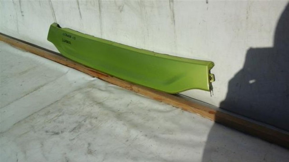 Spoiler bara spate Citroen C3 Picasso An 2008 2009 2010 2011 2012