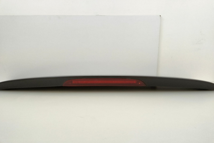 Spoiler cu lumina auxiliara Peugeot 206 [1998 - 2003]