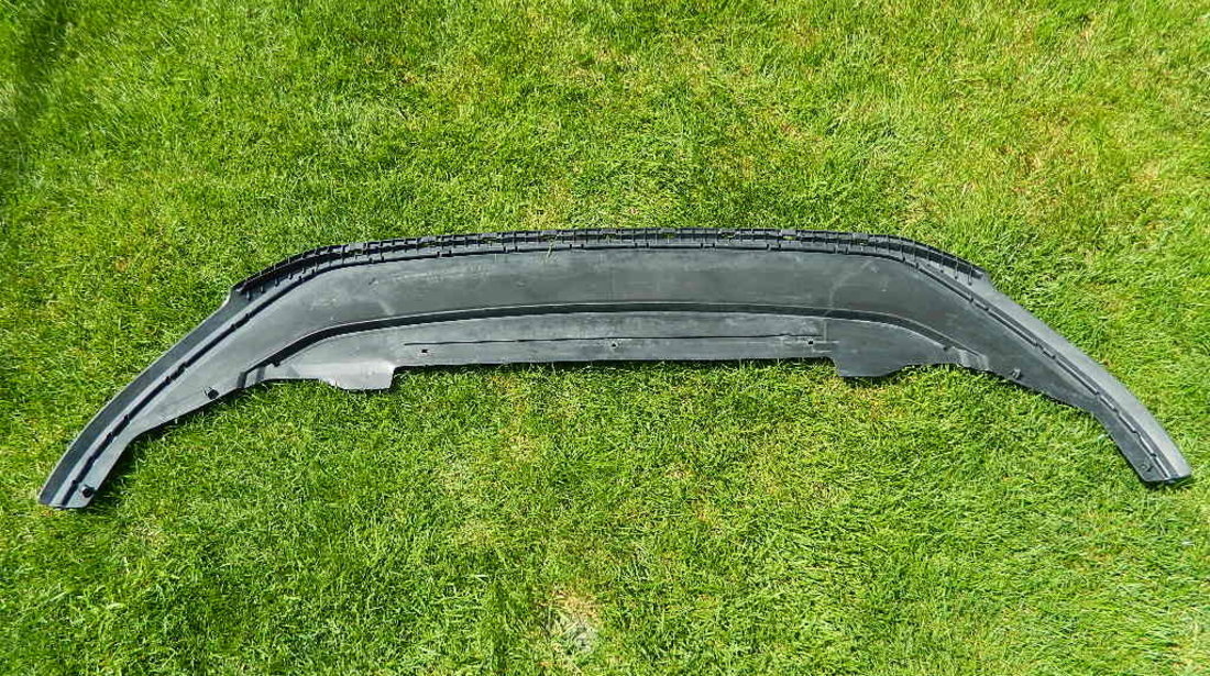 Spoiler deflector inferior bara fata VW Golf 7 cod 5G0805215