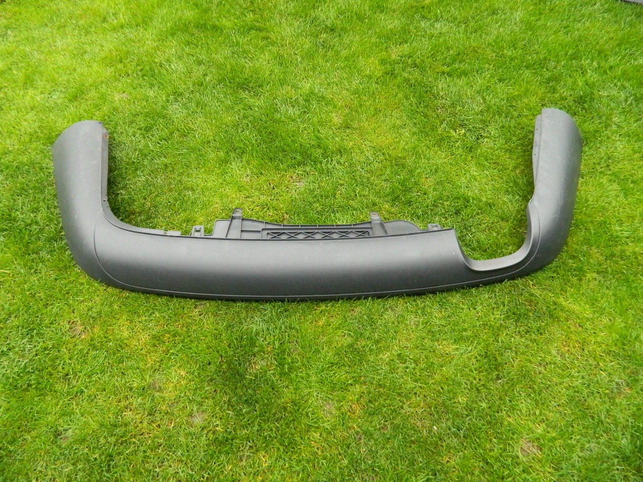Spoiler difuzor bara spate VW Passat Berlina 2005-2011 cod 3C5807521